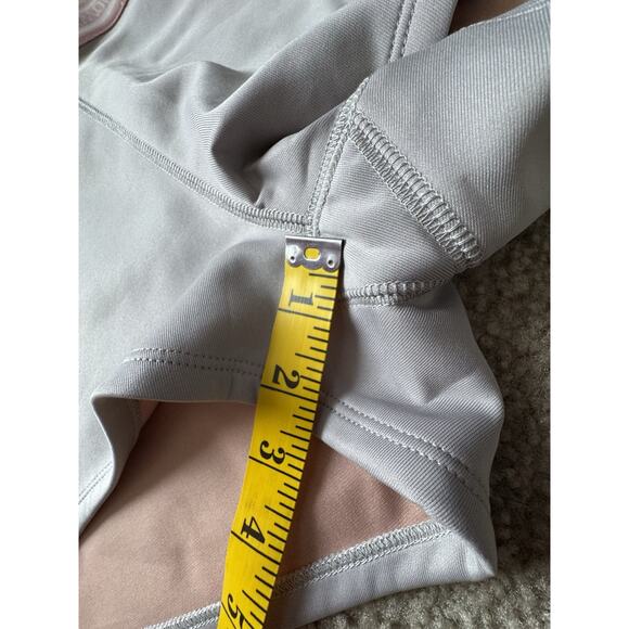 Diamond 24 KARAT Gray With Pink ATHLETIC SHORT Women’s Size X-Large New NWTs - Picture 12 of 12